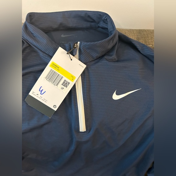 $65 Nike Dri-Fit Element Running 1/2 Zip LS Pullover CW7267-420 Women’s Sz: S - Picture 3 of 4
